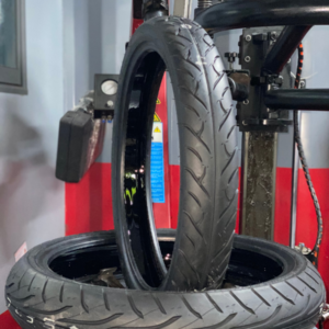 Lốp chống đinh công nghệ tự vá xe máy Honda WInner 150/X, vỏ trước 90/80-17, sau 120/70-17. Chịu đinh dưới 4 ly không cần rút, không xì, an toàn di chuyển